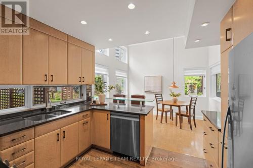 1965 Bromley Road, Ottawa, ON - Indoor Photo Showing Kitchen With Double Sink