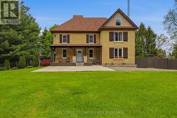 8306 PARKHOUSE DRIVE Strathroy-Caradoc (Mount Brydges), ON N0L 1W0