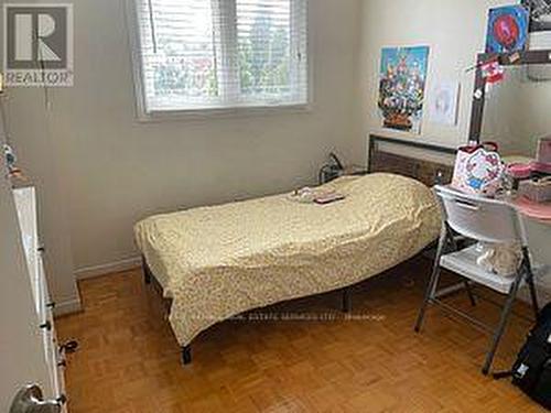 382 Bud Gregory Boulevard, Mississauga, ON - Indoor Photo Showing Bedroom