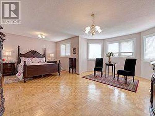 382 Bud Gregory Boulevard, Mississauga, ON - Indoor Photo Showing Bedroom