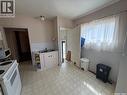 603 5Th Street Sw, Eston, SK  - Indoor 
