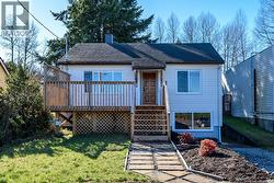 649 McPhee Ave  Courtenay, BC V9N 2Z7