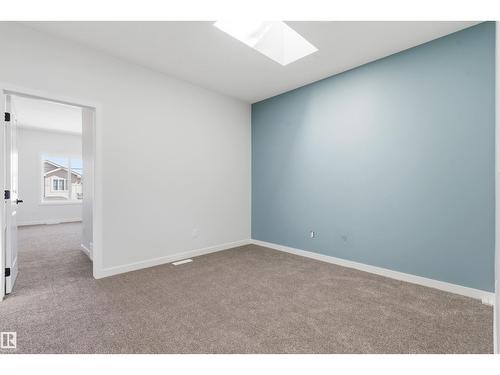 8727 181 Av Nw, Edmonton, AB - Indoor Photo Showing Other Room