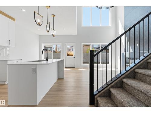 8727 181 Av Nw, Edmonton, AB - Indoor Photo Showing Kitchen
