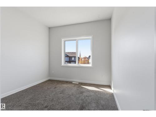 8727 181 Av Nw, Edmonton, AB - Indoor Photo Showing Other Room