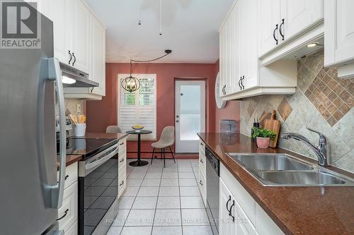 203 - 69 Herkimer Street, Hamilton, ON - Indoor Photo Showing Kitchen With Double Sink