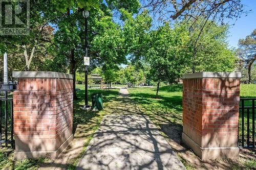 203 - 69 Herkimer Street, Hamilton, ON - Outdoor