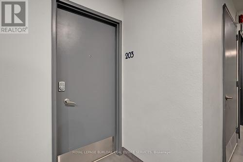 203 - 69 Herkimer Street, Hamilton, ON - Indoor