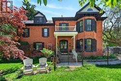123 MAIN STREET W Grimsby, ON L3M 1R9