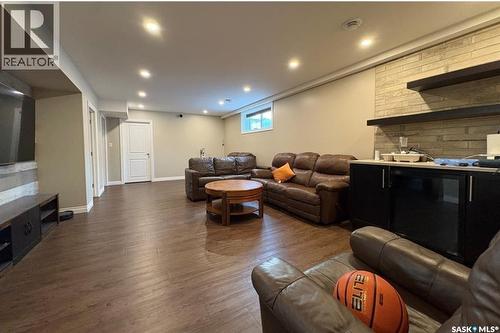 4301 Green Poplar Lane, Regina, SK - Indoor