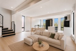 PH-4433 Rue Ste-Émilie Montréal (Le Sud-Ouest), QC H4C 2A9