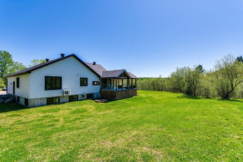 Back of Structure - 208 Ch. Ste-Élisabeth, Cantley, QC - Outdoor