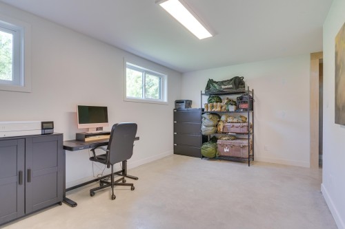 Family Room - 208 Ch. Ste-Élisabeth, Cantley, QC - Indoor Photo Showing Office