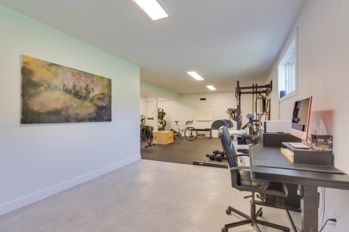 Family Room - 208 Ch. Ste-Élisabeth, Cantley, QC - Indoor Photo Showing Gym Room