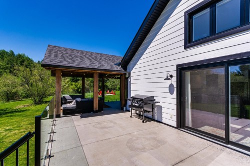Balcony - 208 Ch. Ste-Élisabeth, Cantley, QC - Outdoor With Exterior