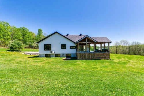 Back of Structure - 208 Ch. Ste-Élisabeth, Cantley, QC - Outdoor With Deck Patio Veranda