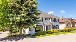 3077 Quail Crescent  Kelowna, BC V1V 2A1