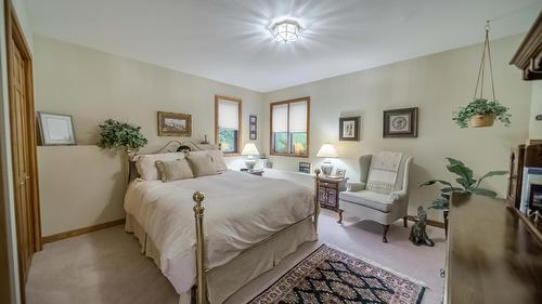 3023 Westside Road, Moyie, BC - Indoor Photo Showing Bedroom