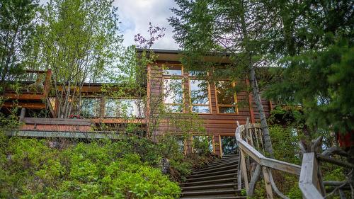 3023 Westside Road, Moyie, BC - Outdoor