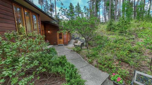 3023 Westside Road, Moyie, BC - Outdoor