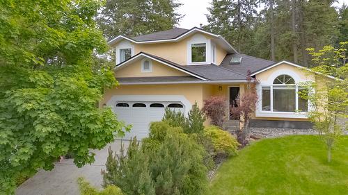 219 Merlin Court  Kelowna, BC V1V 1N2