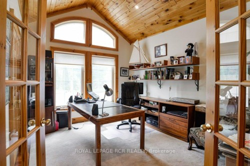 4 Mcgregor Way, Bracebridge, ON - Indoor Photo Showing Office
