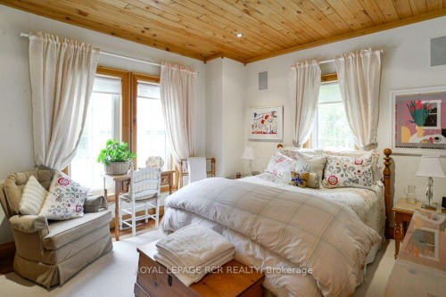 4 Mcgregor Way, Bracebridge, ON - Indoor Photo Showing Bedroom