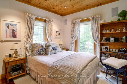 4 Mcgregor Way, Bracebridge, ON - Indoor Photo Showing Bedroom