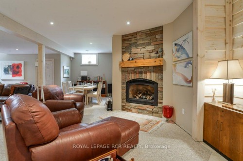 4 Mcgregor Way, Bracebridge, ON - Indoor Photo Showing Living Room With Fireplace