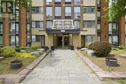 301 - 1540 PICKERING PARKWAY Pickering (Town Centre), ON L1V 3V9