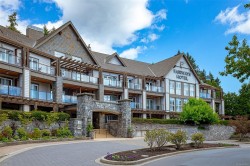 113/115 D-1376 Lynburne Pl  Langford, BC V9B 6S1