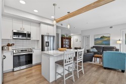 202-120 Jensen Ave EAST Parksville, BC V9P 0H6