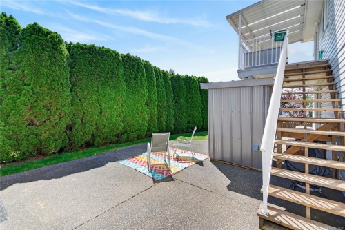 1425 Sabre Crt, Comox, BC 