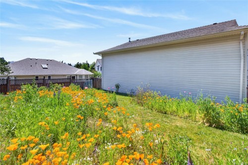 1425 Sabre Crt, Comox, BC 