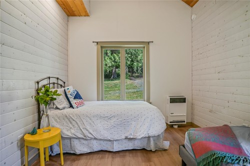 105 Mapleleaf Lane, Sidney Island, BC 