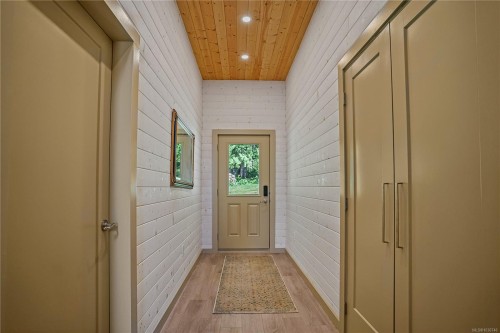 105 Mapleleaf Lane, Sidney Island, BC 