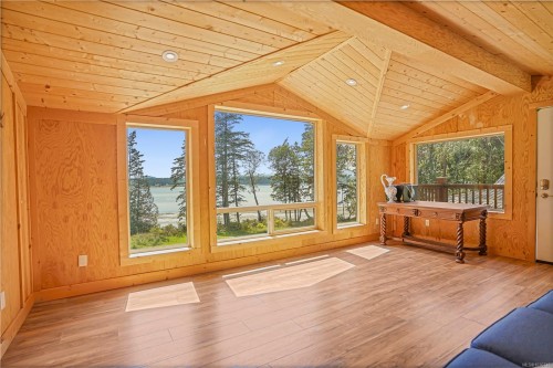 105 Mapleleaf Lane, Sidney Island, BC 