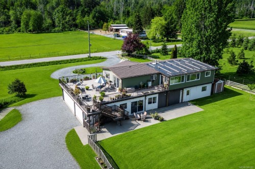 1777 Cecil St, Crofton, BC 