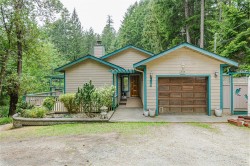 204 Cormorant Cres  Salt Spring, BC V8K 1G8