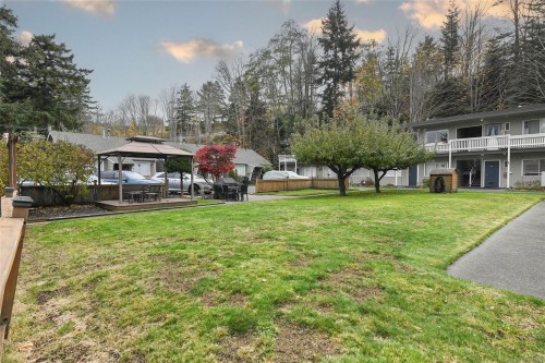 521 Windslow Rd, Comox, BC - Outdoor