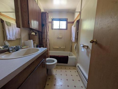 47 Ollies Loop, Hackett'S Cove, NS 