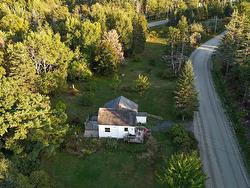 47 Ollies Loop Hackett's Cove, NS B3Z 3L9