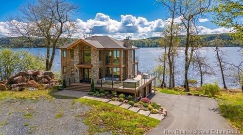 487 Gondola Point Rd, Quispamsis, NB 