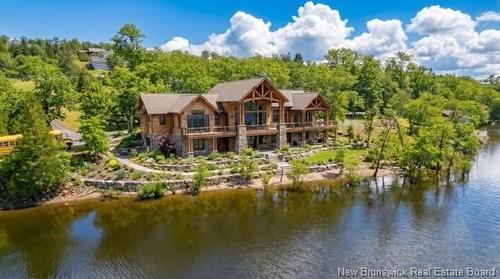 487 Gondola Point Rd, Quispamsis, NB 