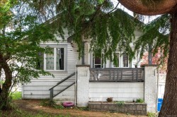 50 Mount Benson St Nanaimo, BC V9S 4C4