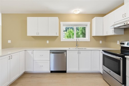 1965 Stannard Dr, Nanaimo, BC 