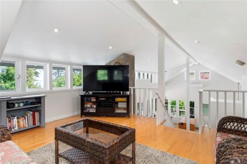 229 Quadra Loop, Quadra Island, BC 