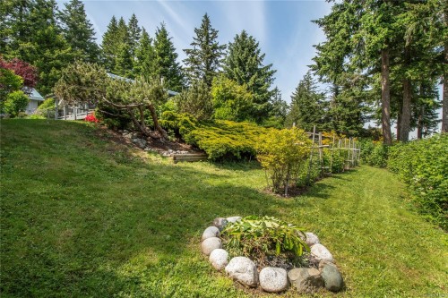 229 Quadra Loop, Quadra Island, BC 