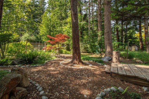 229 Quadra Loop, Quadra Island, BC 