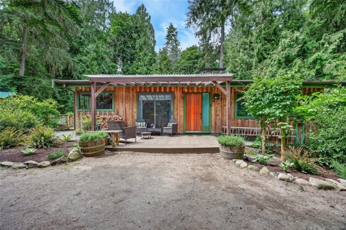 300 Walkers Hook Rd, Salt Spring, BC 
